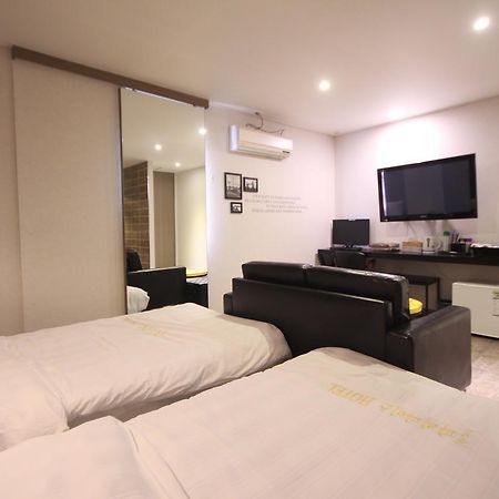 Paradise Hotel Gunsan Dış mekan fotoğraf