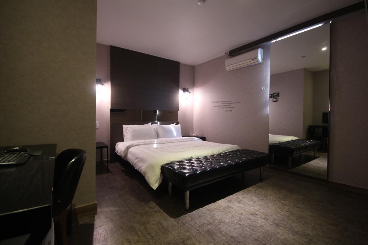 Paradise Hotel Gunsan Dış mekan fotoğraf