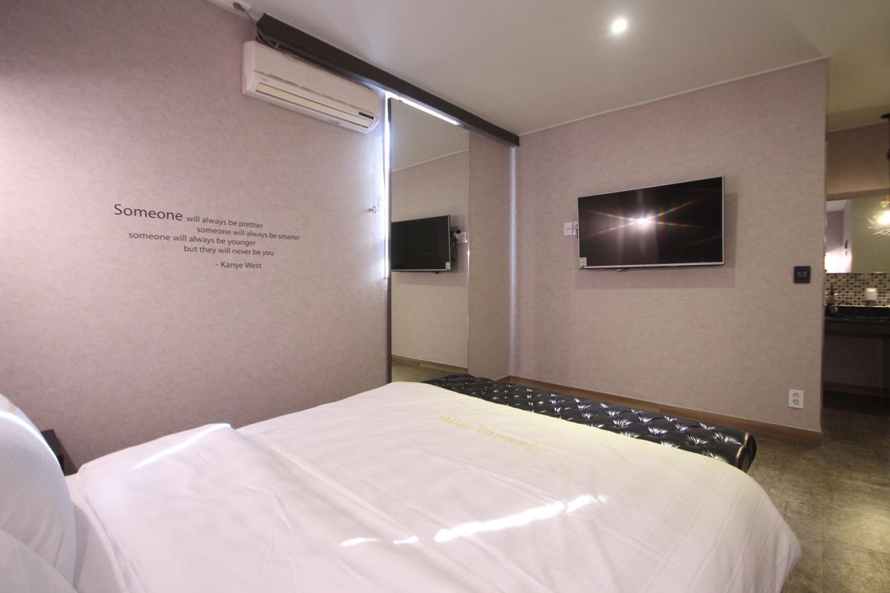 Paradise Hotel Gunsan Dış mekan fotoğraf